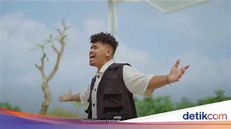 Lagu Indonesia Angin Datang Kasih Kabar